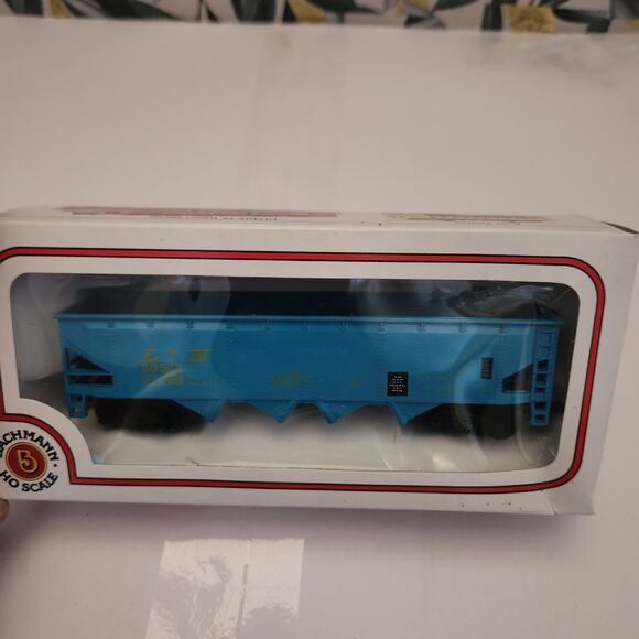 Bachmann HO Scale L&N 4 bay open hopper #38525 New In Box - Picture 1 of 4